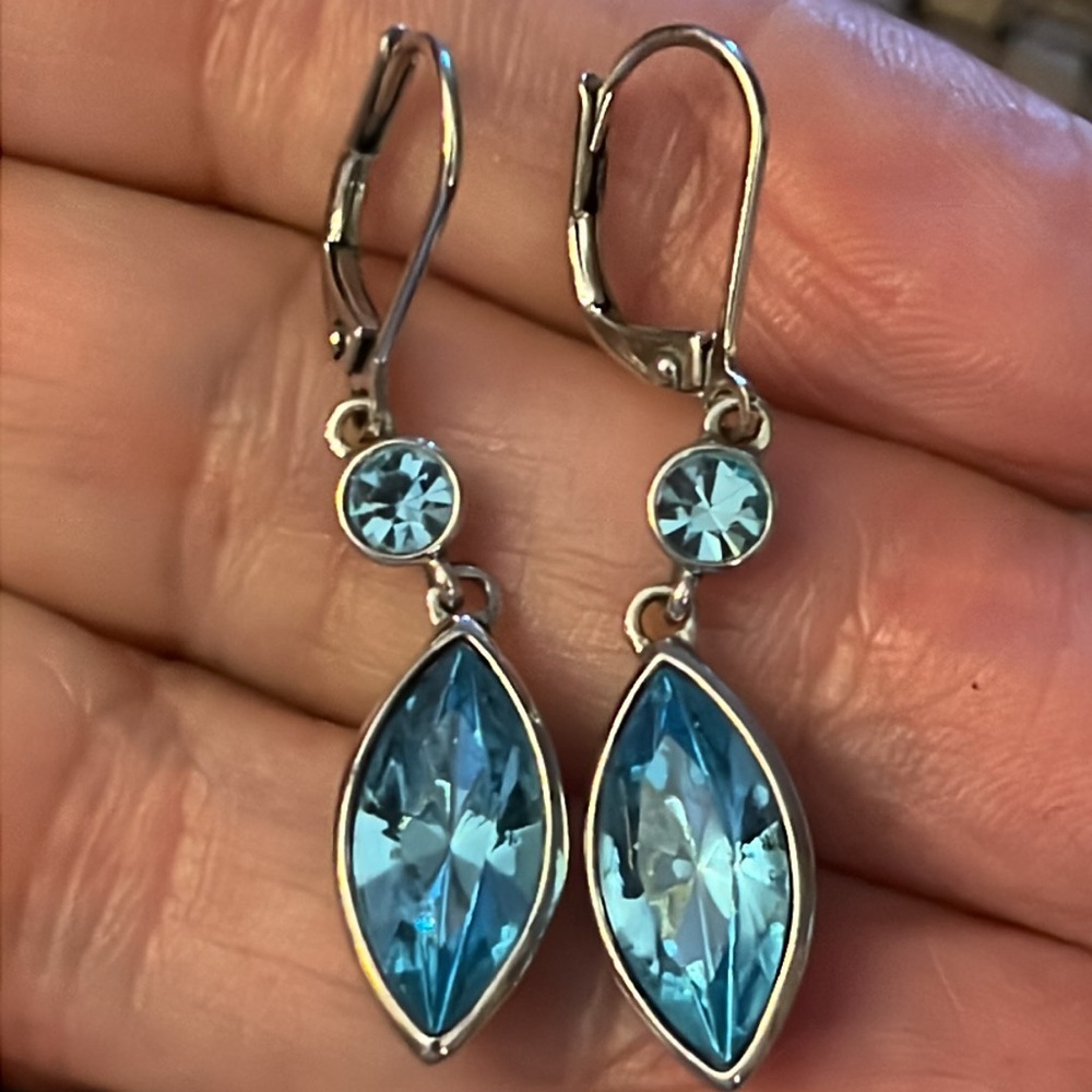 (SOLD)Givenchy Blue Crystal / Silver Dangle Earrings NWOT - Picture 2 of 6